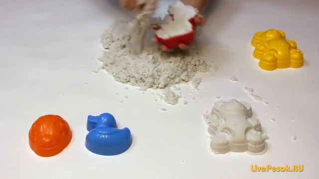 Живой песок Living Sand (0,5кг) + Зоопарк Формочки смотреть онлайн