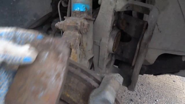 Volvo XC90 оторвало колодку замена смотреть онлайн