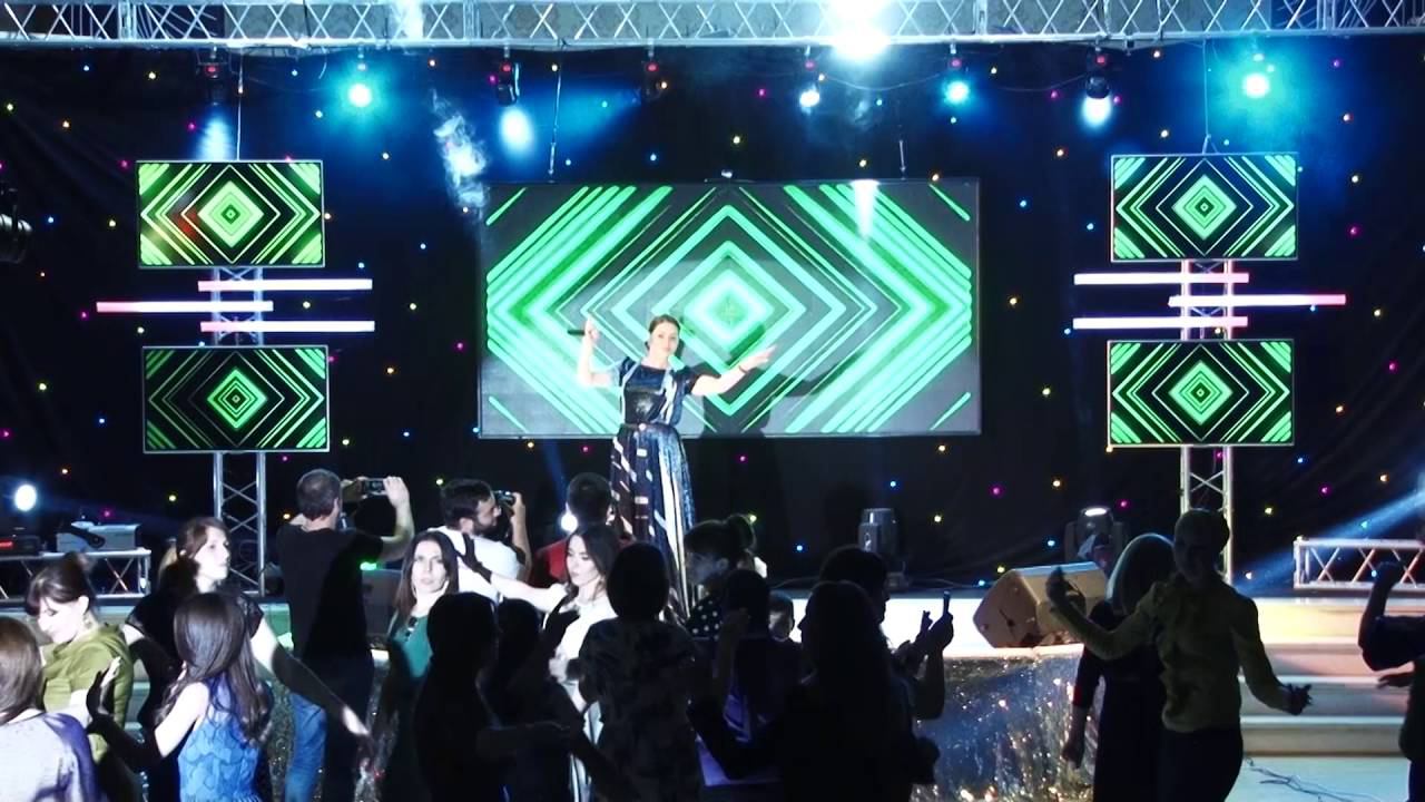 Зайнаб Махаева на Сольном Концерте К Гусайханова смотреть онлайн