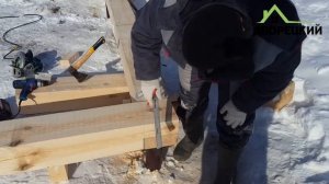 Фундамент из винтовых свай под сруб и обвязка брусом 200*200мм. Дворецкий