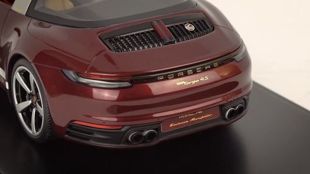 The gorgeous 911 Targa 4S Heritage has arrived in 1/18 scale! Porsche model car review смотреть онлайн