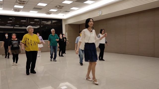Last Dance For Me - Line Dance 2023/11/14 смотреть онлайн