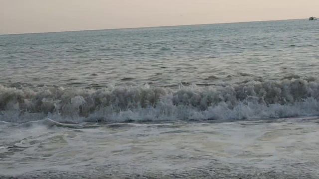 это я первый раз на море в 2022году лагерь золотой колос:) смотреть онлайн