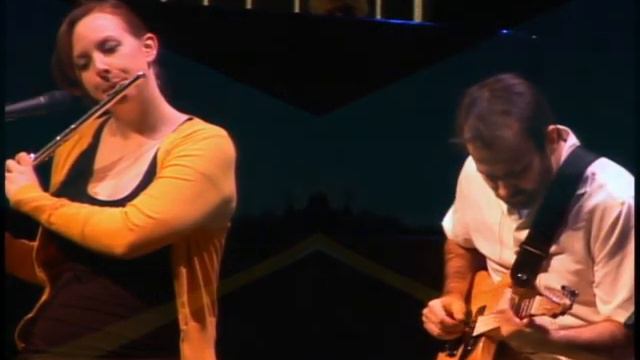 The Holland Tunnel Orchestra - Lie To Me - Live At The SPAC 3/2012 смотреть онлайн