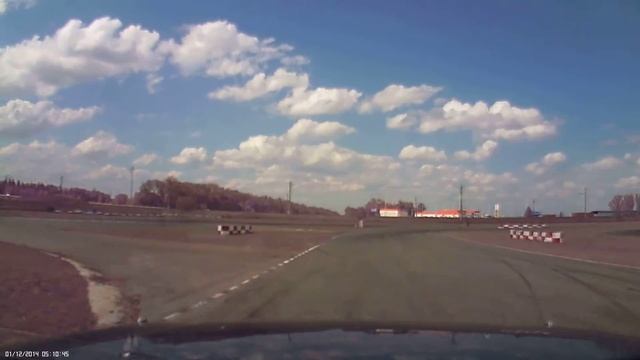 Усть-лабинск 1.05.2016 трек день стк "Пилот" он борд Toyota CROWN 1G-fe(2л.атмо,АКПП)сток (1:04,24) смотреть онлайн