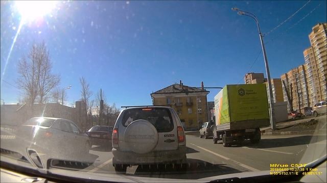 Mio MiVue C537 Дневная съемка смотреть онлайн