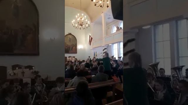 Mārupes Mūzikas un mākslas skolas pūtēju orķestris. смотреть онлайн