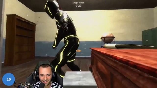 SQUEEZIE GAMING: GARRY'S MOD PROP HUNT (COMPILATION #1) смотреть онлайн