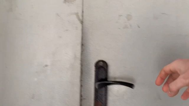 БЕДА С КОТЁНКОМ! ЕДЕМ К ВРАЧУ! СВИНКА НЕ ХОЧЕТ РОЖАТЬ! КУПИЛИ ДОМ РЯДОМ С ЛЕСОМ! смотреть онлайн