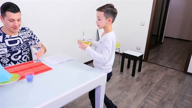 Артур и Давид ОТКРЫЛИ Свой РЕСТОРАН! Это Вообще СЪЕДОБНО?