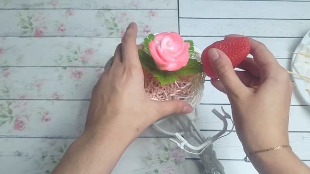 Мыльный букет в кашпо "Велосипед" ♥ Розы и клубника ♥ Мыловарение смотреть онлайн