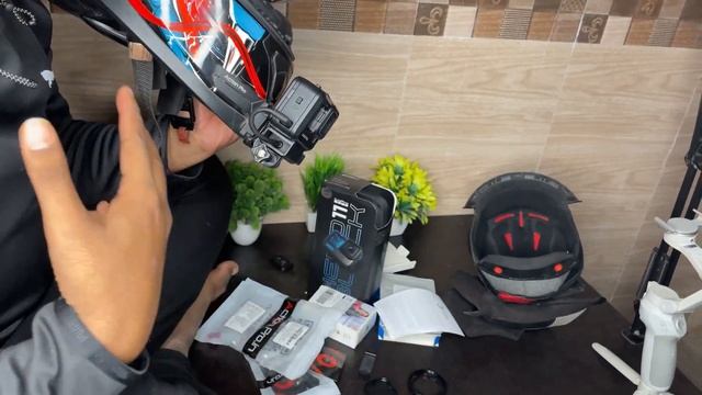 How to mount GoPro on Helmet | GoPro Hero 11 | Maono Mic | Moto Vlogging setup | @thelazyriders2128 смотреть онлайн