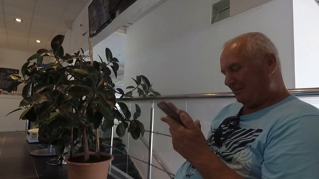 325 ч. ПЕРЕЕХАЛИ НА ЮГ. Мечты сбываются. смотреть онлайн