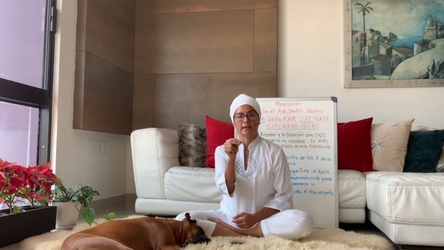 Meditación con Adi Shakti Mantra смотреть онлайн