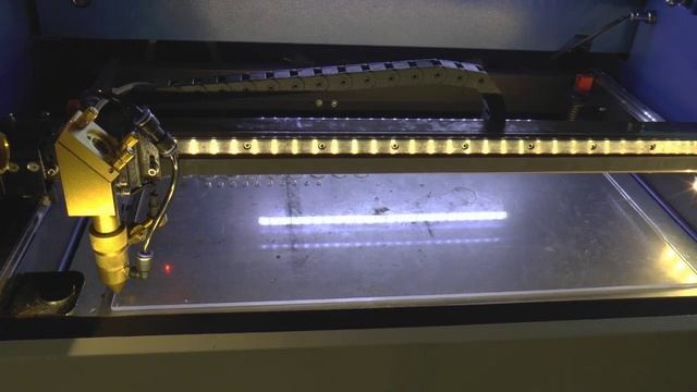 RDWorks Learning Lab 31 DIY Laser Pointer for mirror alignment Pt 3 new method смотреть онлайн