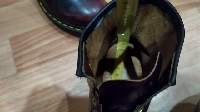 Dr martens 1460 made in England смотреть онлайн