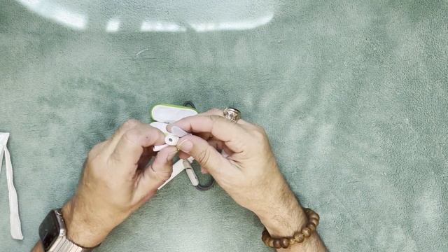 Набор для очистки наушников Airpods смотреть онлайн