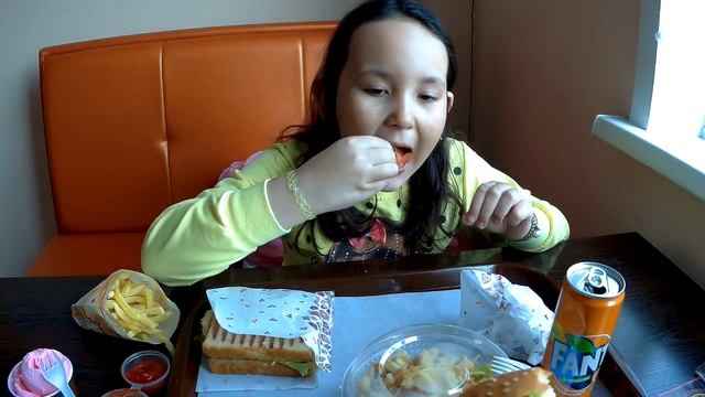 Придорожное кафе - проверка качества и вкуса смотреть онлайн