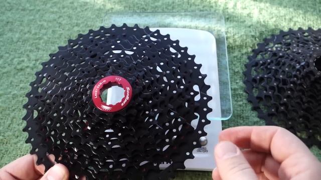 SunRace 11-46T 11 Speed Cassette vs. Shimano and SRAM Equivalent ? смотреть онлайн