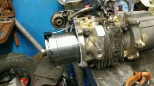 Разборка заднего редуктора Nissan Juke.