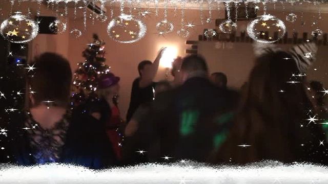 ПОЁТ АВТОР КАНАЛА ВАЛЕРИЙ ШУСТИКОВ - СКОРО В ГОСТИ К НАМ ПРИДЁТ НОВЫЙ ГОД! смотреть онлайн