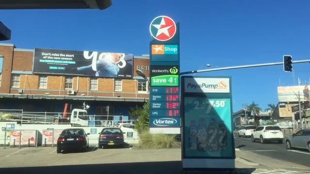Заправка в Сиднее, Австралия / Petrol Station in Sydney, Australia смотреть онлайн