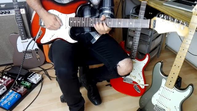 Fender Squier Stratocaster Japan 1984 test смотреть онлайн