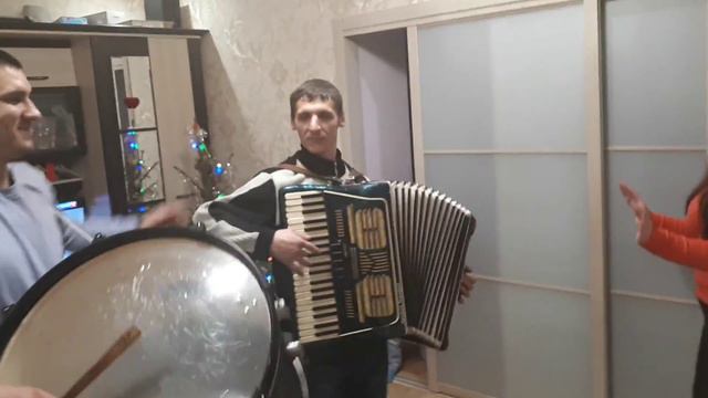 Гагаузы Хэй Хэй в России смотреть онлайн