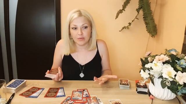 ТАРО. ЧТО ОН ЧУВСТВУЕТ КОГДА ОН ВИДИТ МЕНЯ, КАКИЕ ЧУВСТВА Я У НЕГО ВЫЗЫВАЮ смотреть онлайн