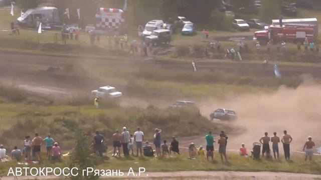 Автокросс ДЕНЬ УРОЖАЯ 2016 Д2 КЛАССИКА ФИНАЛ А смотреть онлайн