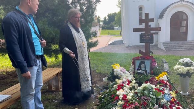 Панихида. 9 день. Игумен Анастасий смотреть онлайн