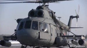 10 ноября 1982 года впервые поднялся в воздух вертолет Ми-28.