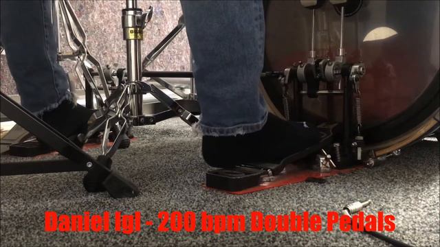 !Insane! 200 bpm Double Pedals (Bass Drum) - DNLGL смотреть онлайн