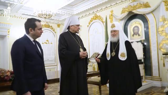 Святейший Патриарх встретился с губернатором Мурманской области и главой Мурманской митрополии смотреть онлайн