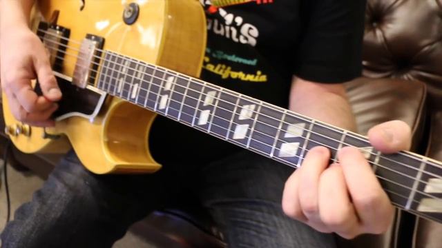 Guitar Close Up - 1961 Gibson ES-175N Bonde with PAF's смотреть онлайн