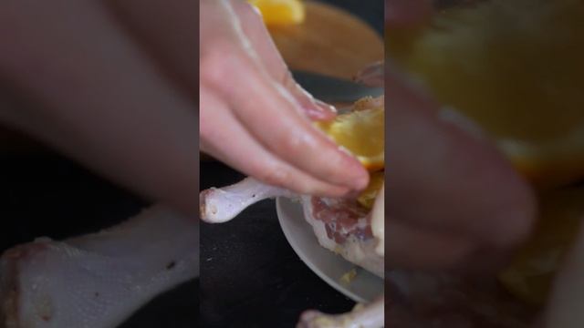 УТКА В АПЕЛЬСИНАХ