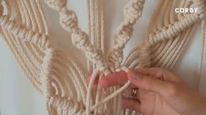 Как сплести МАКРАМЕ ПАННО НА СТЕНУ. Мастер класс панно для начинающих_[360p].mp4