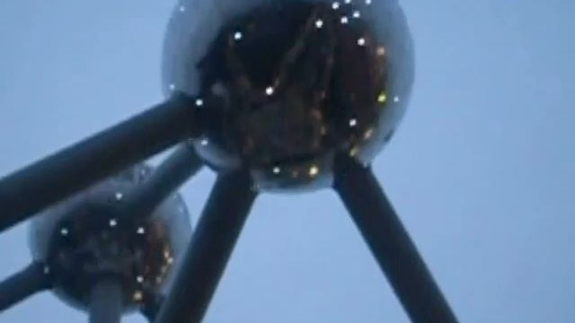 Atomium- City of Brussels-Belgium смотреть онлайн