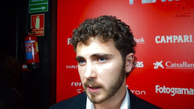Álvaro de Juana: "Mi personaje en 'Élite' me está enriqueciendo mucho, lo estoy disfrutando" смотреть онлайн