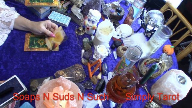 Aquarius secrets! Just be patient, 2 Card Pull Gem Stone Oracle Read #aquariustarot смотреть онлайн