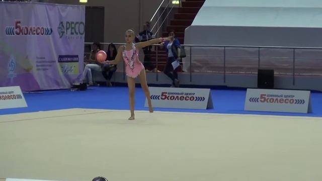 Гринева Кристина, СПб, 2001, мяч, Professional Cup Казань 2014 2 смотреть онлайн