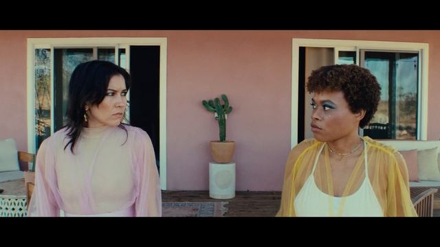 Girl Control — Trailer of a Lifetime! смотреть онлайн
