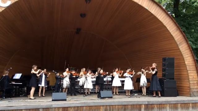 Медленный вальс А. Цфасман смотреть онлайн