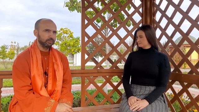 «Ставить под сомнение авторитет старших». Раманатха Гири-Теджовати смотреть онлайн