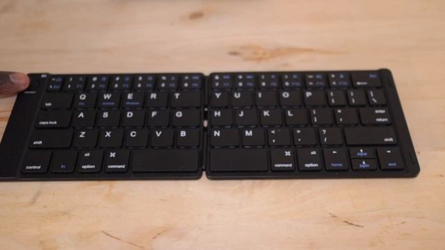 Folding bluetooth wireless keyboard | Optimised for iOS (iPad & iPhone) смотреть онлайн
