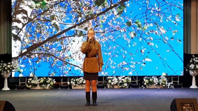 Читает Сапожникова Виктория, 14 лет. Художественное слово. смотреть онлайн