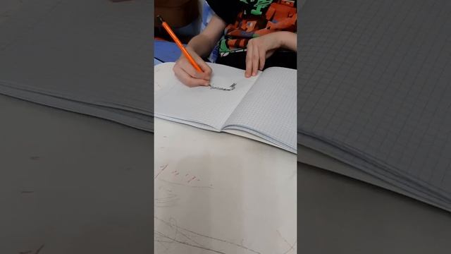 как нарисовать хлеб по клеточкам смотреть онлайн