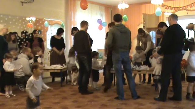 Утренник посвященный 23 февраля 2014г. смотреть онлайн