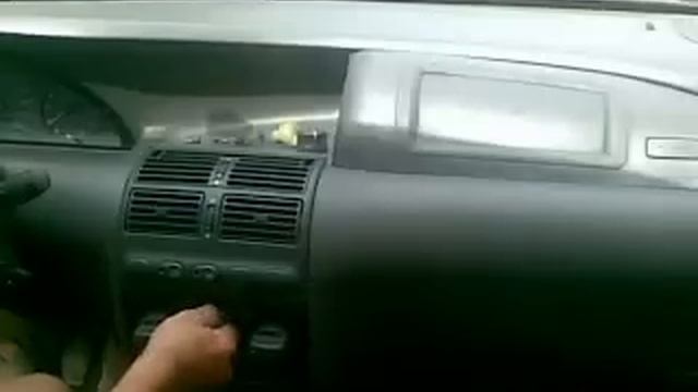 Fiat Punto- disassembly of inside plastics. смотреть онлайн