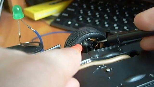 Из чего сделаны диски Nissan GTR от Kyosho? смотреть онлайн